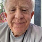 Leslie Jordan Instagram - Sometimes life can be broken down into a few simple sentences. #tacotuesday
