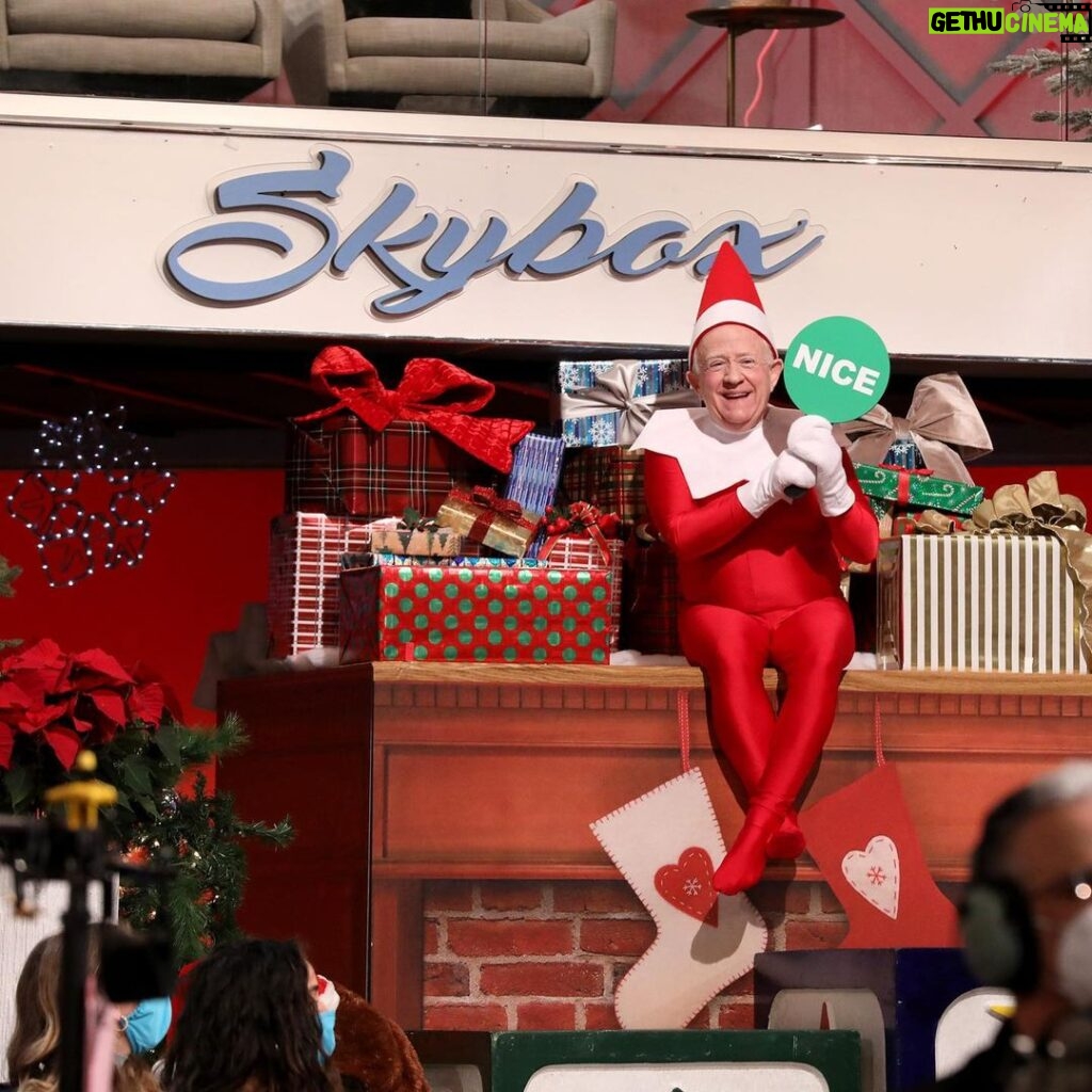 Leslie Jordan Instagram - An Elf On the Shelf! Check me out on @theellenshow today. I swore I would never commit to playing an elf but, how could I say no to Ellen? They wanted me to stand up but I had to say “no way” because everything “shows” in this get up. I mean everything. Deck them Hall, y’all.