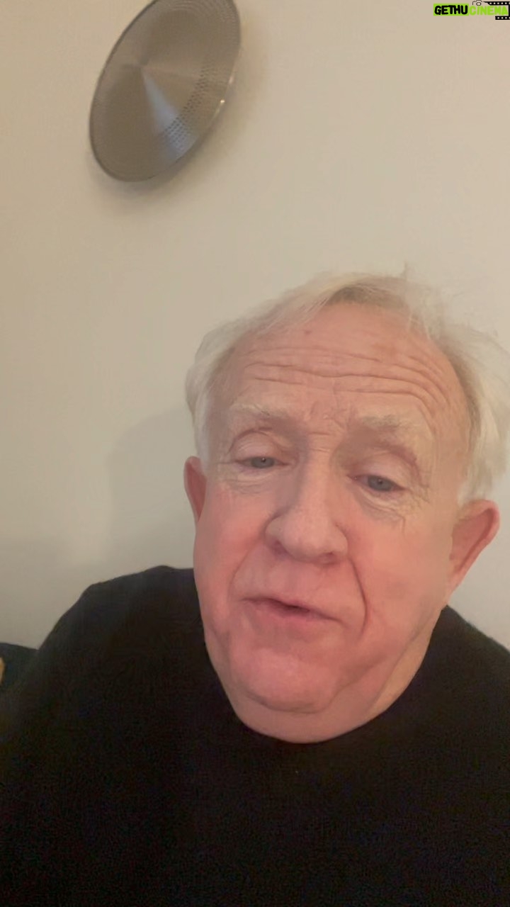 Leslie Jordan Instagram - I have a little cold and it’s raining….but you gotta do what ya gotta do. 😘