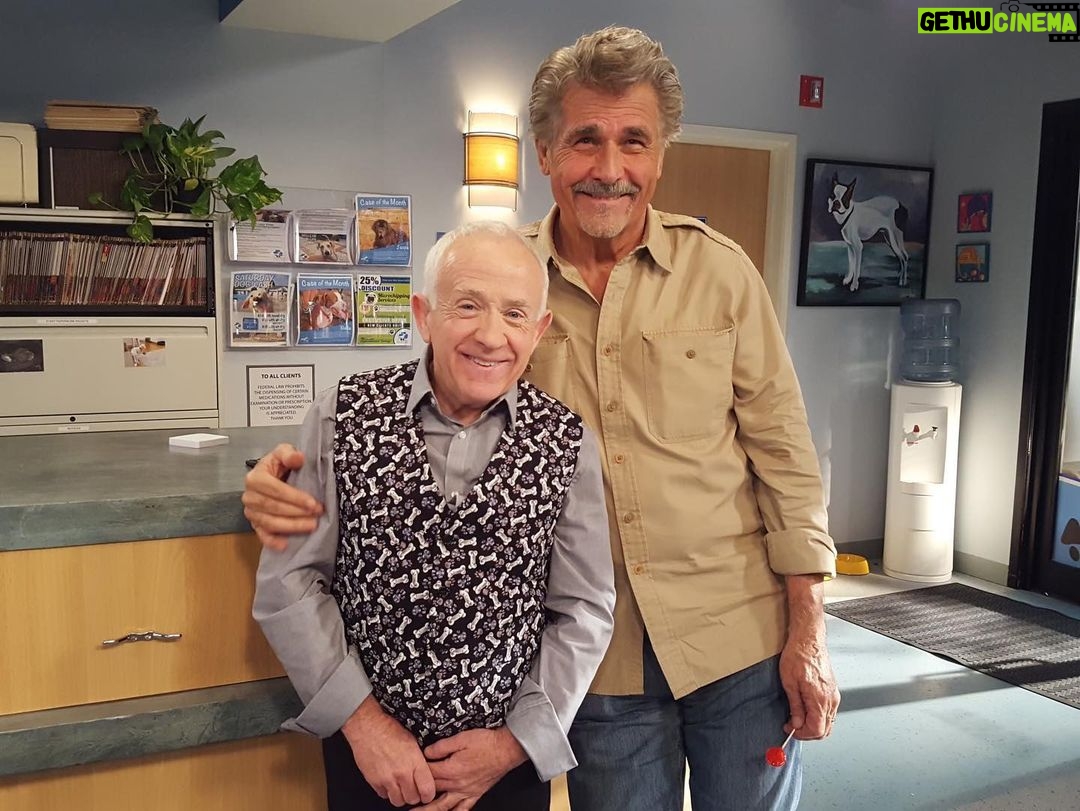 Leslie Jordan Instagram - Leslie and @jamesbrolin_. Two great actors, one famous heartthrob.