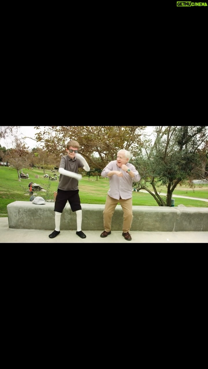 Leslie Jordan Instagram - As a long time supporter and fierce advocate of many causes, including the EB community, the late, great entertainer @thelesliejordan coined the phrase Reportin’ for Duty to describe his personal calling to a life of service. This year, Reportin’ For Duty will be a special show on February 17th featuring @postmalone , @eddievedder , @jellyroll615 , @thewarandtreaty , @jakewesleyrogers , and @danspencermetal ! With just under 250 seats at @humblebaronbar, this will be the hottest ticket in town. ALL PROCEEDS benefit EB Research Partnership — a charity that was near and dear to Leslie’s heart. You won’t want to miss it! Will you be Reportin’ for Duty? We sure hope so! Get your tickets now at the link in our bio! Uncle Nearest Premium Whiskey