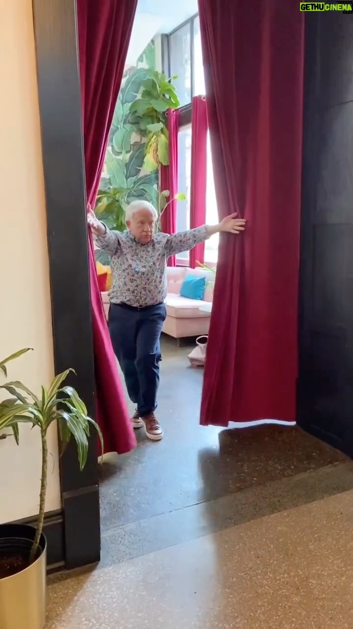 Leslie Jordan - 373.9K Likes - Leslie always made a grand entrance. There’s no doubt he entered Heaven the same way.