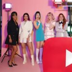 Lesslie Polinesia Instagram - Compartir lo que más amas y todos los retos que ha conllevado crear desde hace 12 años empezando en YouTube ♥️ @forbesmexico nos hizo una entrevista de cómo ha sido todo un reto no solo crear contenido digital si no también llevar a otras industrias lo que más te gusta 🤍 @youtubelatam 📸 @ferluna @waldor @ita_navajas