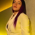 Lesslie Polinesia Instagram - Compartir lo que más amas y todos los retos que ha conllevado crear desde hace 12 años empezando en YouTube ♥️ @forbesmexico nos hizo una entrevista de cómo ha sido todo un reto no solo crear contenido digital si no también llevar a otras industrias lo que más te gusta 🤍 @youtubelatam 📸 @ferluna @waldor @ita_navajas