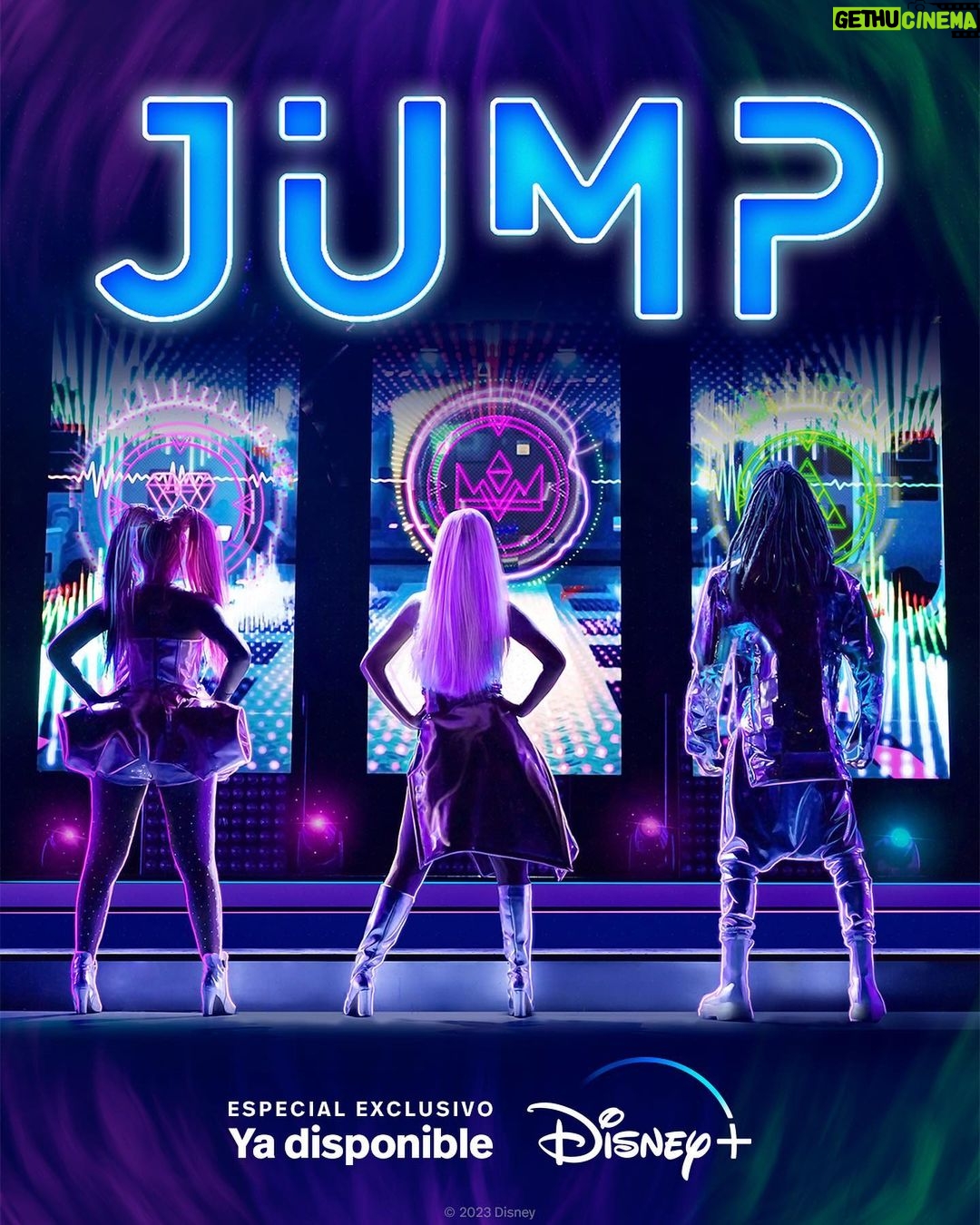 Lesslie Polinesia Instagram - FAMILIA un sueño más hecho realidad 🤍 tenemos el show de #JUMP disponible en DISNEY+ @disneyplusla En verdad es un sueño hecho realidad donde expresamos con todo nuestro ser la esencia de Polinesios en el escenario 🤍 si pudiera viviría una y otra vez el show por volver a verlos 🙏🏼 GRACIAS GRACIAS GRACIAS Esto es para ustedes Polinesios 🤍👐🏼 LOS AMOOOO Disney