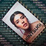 Lesslie Polinesia Instagram - Un día muy mágico en donde abrí mi corazón 🤍 mi nuevo libro 📖 #KINTSUGIDELALMA compartiéndoles una parte de mi para que todos podamos reconstruir nuestras heridas con oro 🤍✨ A lado de las personas que me han visto crecer mis papás preciosos Y muchas gracias a todos los que han confiando en mi en cada momento de mi carrera 🙏🏼🙏🏼🙏🏼 📸 @moi.rodriguez_