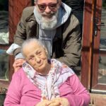 Levent Can Instagram - En kıymetlim, kıymetlilerimiz… Annelerimiz. Günleri, tüm yaşamları huzurla sağlıkla mutlukla ve evlatlarından alacakları güzel haberlerle sevgi dolu kucaklaşmalarla geçsin. Hayatta olmayanlarımızın kabirleri çiçek, ruhları şad, mekanları cennet olsun. Tüm annelerimizin ve anne adaylarımızın bu anlamlı günleri, her günleri bugünmüş gibi kutlu olsun, çocuklarından uzakta olan ve ayrı olanlarımızın hasretleri dilerim bir an önce son bulup mutlu kavuşmalar yaşansın. Onların duaları ve onlara dualarımız eksik olmasın🙏🌹🌹🌹🌹🌹🌹🌹❤️❤️❤️❤️❤️❤️❤️❤️❤️❤️❤️ #annelergünü