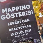 Levent Can Instagram - Bu fotoğrafları paylaşmasam olmazdı, geçtiğimiz günlerde gerçekleşen #sakaryameydanmuharebesi zaferinin 💯 yıl kutlamalarının sahne arkası hazırlıkları ve her aşamasında yanımda olan gecenin gizli kahramanlarından asistanım @serbescs 💐 Ankara Gençlik Parkı