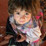 Levent Can Instagram - Bu fotoğrafları 11 yıl önce Urfa da bir film çekimi için bulunduğum sıralarda çekmiştim, buradan paylaşmak bugüne kısmetmiş demek #dünyakızçocuklarıgünü kutlu olsun 🧚🏻‍♂️🤍