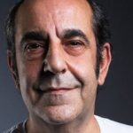 Levent Can Instagram - Ruhun şad mekanın cennet olsun güzel abim. Ne güzel ne derin izler bıraktın üzerimizde🙏 Bilsen ne çok özleneceksin… #özkanuğur ❤️🌺