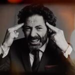 Levent Can Instagram - Sevgili @armagancaglayancom ile geçtiğimiz haftalarda Dur Bi Dinle programı için gerçekleştirdiğimiz bu keyifli söyleşiyi bu akşam saat 18:00 de YouTube @196.sekiz kanalında izleyebileceğiz, umarım acıyla dolu geçirdiğimiz şu günlerde izlerken de aynı keyifi alabiliriz. İyi seyirler..