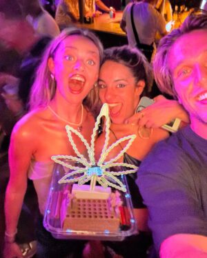 Lewis Bloor Instagram - Quick intro for you guys to one of my best mates @livayres ✨

Met this girl last year but this summer we have spent some real time together and she quickly became one of my best mates. She is an absolute power house of energy. Travels the world alone and is in constant pursuit of life. Has such an amazing energy about her and is a little bit cut-throat.. which tbh i absolutely love that about her. 

Currently works 6 days a week @lioibizaofficial so Tuesday we had our first night out together this summer & we hit @pivrecords @covasantaibiza & @ibiza_underground 

Funny isn’t it sometimes when you meet someone and you know they are going to be a part of your life for the long run. One thing i’ve learnt this summer is that love & friendships are built over time. 

Keep shining young lady you absolutely rock 🤝🌍💚🏝️

#ibiza #uktotheworld #bali #summerlovin #keepitmoving