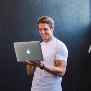 Lewis Bloor Instagram - LB Online Coaching 📲

• Full Body Transformation (16 Weeks) ✅
• 3 Phases ✅
• Adaptive & Flexible Meal Plan ✅
• Simple & Friendly App ✅
• Daily contact & support ✅
• Weekly Check-In Sessions ✅
• 4 Months of focused & fun work building a better you ✅

Intake for December now open - i’m taking on 5 people only over the xmas period as I want to work closely with each one of you from the beginning of December right up to the end of March. Giving you the tools to build consistent patterns that yield results.

If you like sound of this and are ready for that change - then EMAIL ME:

📩 lcbfitness@gmail.com 

#fatlosscoach #fatlossmealplan #16weekfullbodytransformation