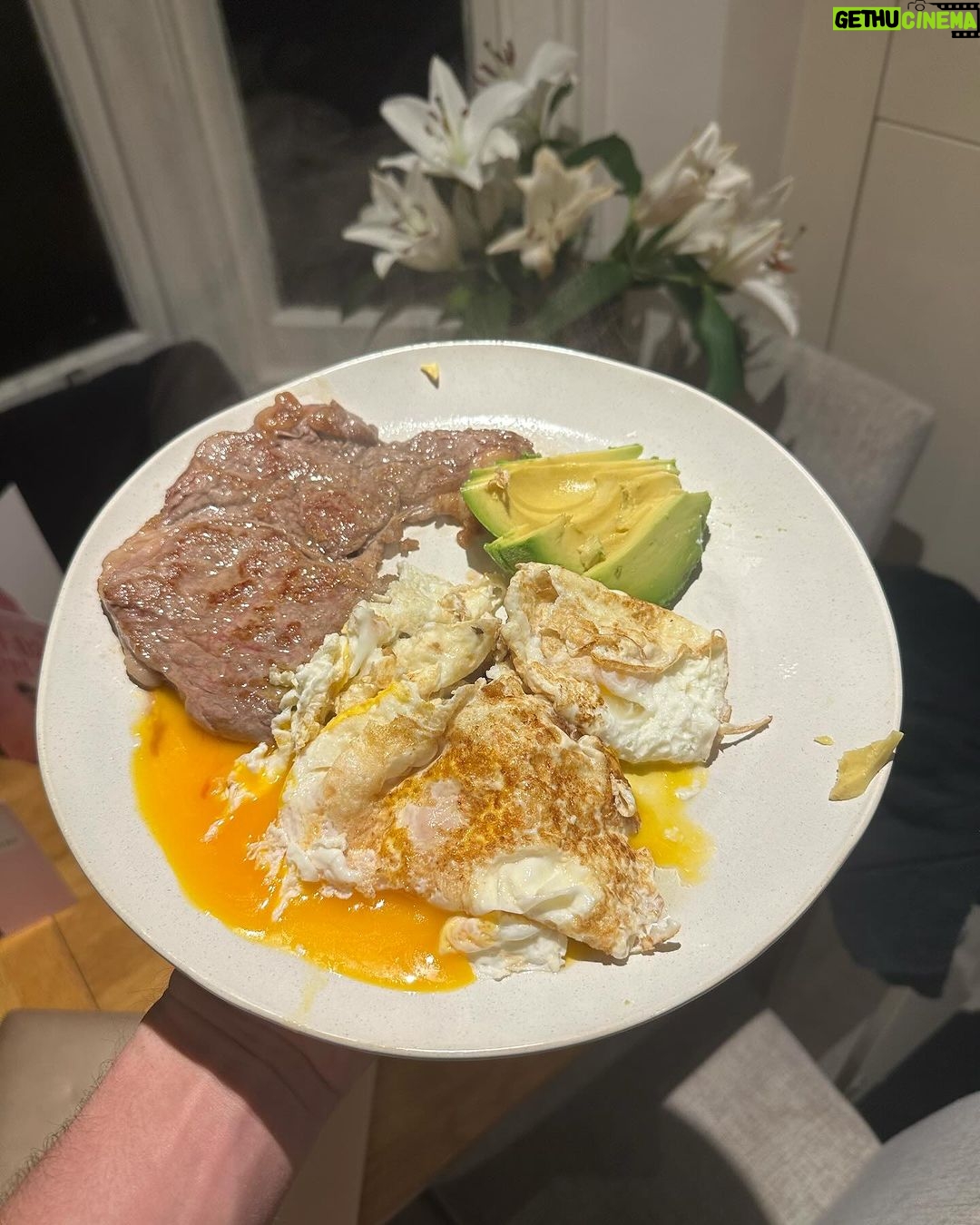 Lewis Bloor Instagram - RECAP: London Holiday 📈 Whether you’re flying high or dusting your self off after a stumble. The two things we control every day is our attitude & our efforts. You’re not always going to get it right but love loudly, listen quietly & learn how to pick yourself up and keep moving forwards no matter what goes on around you. If you’re honest with yourself you will enjoy your life. #LiveYourBestLife #ValuesInAction #2024Success #EffortPaysOff #MindBodyBalance #FitnessJourney #ConfidenceBoost #DisciplineLifestyle #WellnessWarrior #HealthyChoices #StriveForGreatness #FitAndFierce #LifeByDesign #MindsetMastery #FitnessGoals #BeYourBestSelf #ConsistencyIsKey #SuccessMindset #ChaseYourDreams #PassionDrivenLife #MindfulLiving #GoalCrusher #DailyImprovement #EmbraceChange #NoExcusesJustResults #DreamBigWorkHard #InspireYourself #PositiveVibesOnly #OwnYourJourney #BelieveInYourself London, United Kingdom
