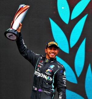 Lewis Hamilton Instagram - It’s been a crazy few days which have been filled with a whole range of emotions.

But as you all now know, after an incredible 11 years at Mercedes-AMG PETRONAS F1 Team, the time has come for me to start a new chapter in my life and I will be joining Scuderia Ferrari in 2025.

I feel incredibly fortunate, after achieving things with Mercedes that I could only have dreamed of as a kid, that I now have the chance to fulfil another childhood dream. Driving in Ferrari red. 

Mercedes has been a huge part of my life since I was 13 years old, so this decision has been the hardest I’ve ever had to make. I’m incredibly proud of all that we’ve achieved together and I’m very grateful for the hard work and dedication of everyone I have worked with over the years and of course Toto, for his friendship, guidance and leadership. Together we have won titles, broken records and become the most successful Driver-Team partnership in F1 history. And of course I cannot forget Niki who was a huge supporter and who I still miss every day.

I must also share my huge appreciation to the whole of the Mercedes-Benz board and everyone at the company in Germany and around the world for supporting me over these 26 years. 

But the time is right to make a change and take on a new challenge. I still remember the feeling of taking a leap of faith into the unknown when I first joined Mercedes in 2013. I know some people didn’t understand it at the time but I was right to make the move then and it’s the feeling I have again now. I’m excited to see what I can bring to this new opportunity and what we can do together.
 
However, right now, I’m not thinking about 2025. My focus is on the upcoming season and getting back out on track with Mercedes. I am more driven than ever, I am fitter and more focussed than ever and I want to help Mercedes win once again. I am 100% committed to the job I need to do and determined to end my partnership with the team on a high.

Thank you to all of you who have been on this journey with me, you have all lifted me up as I chase my dreams and I hope I can continue to make you proud. As always, sending you my love and positive energy.