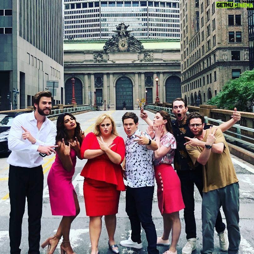 Liam Hemsworth Instagram - Had the best time filming with this bunch! A truly great group of people. So many laughs. Can’t wait for everyone to see it next year on valentines weekend! @isntitromanticmovie