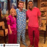 Liam Hemsworth Instagram - #repost @kellyandmichael ・・・ #LiamHemsworth in a #Pajama is even better! Haha! #KellyandMichael #PajamaDay @liamhemsworth KELLY's PAJAMAS: @OliviaVonHalle