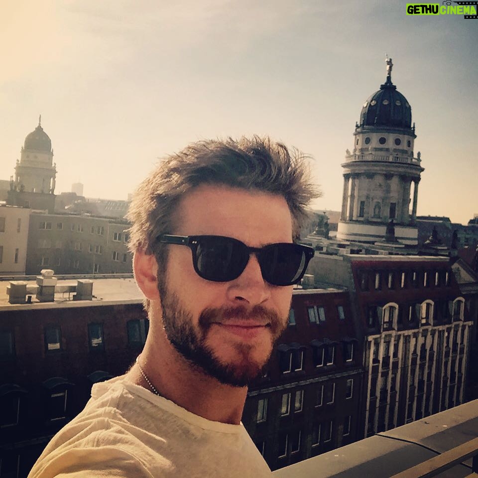 Liam Hemsworth Instagram - Good morning Berlin!!