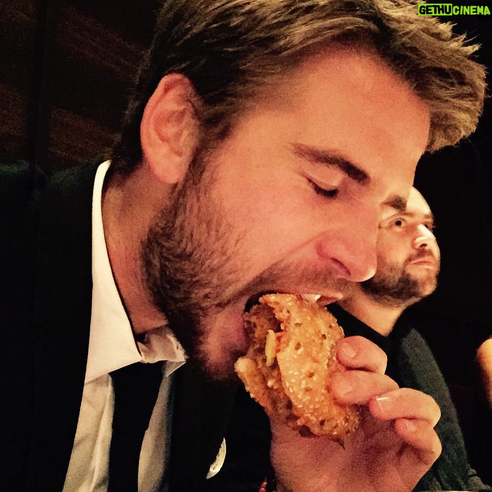Liam Hemsworth Instagram - Had an epic dinner at the oldest vegetarian restaurant in the world!!! #hiltl #zurich
