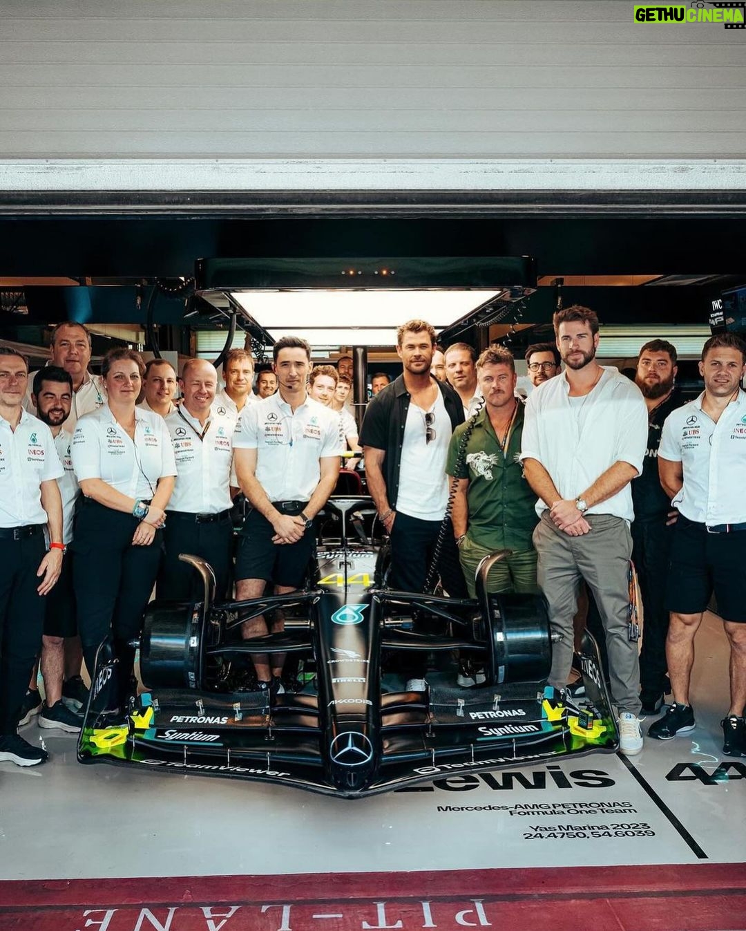Liam Hemsworth Instagram - Had an awesome day at #AbuDhabiGP ! Walking the grid before the race was wild! Big thanks for having us all. Looking forward to the next one! ☝️