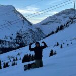 Liam Hemsworth Instagram - Merry Christmas from one mountain shredder to another! 🤙🏂