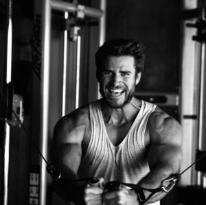Liam Hemsworth Instagram - It’s always a pleasure keeping @rossedgley focused during our workouts. #gymbuddiesforlife
