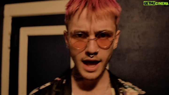 Lil Peep Instagram - cocaine shawty video out now