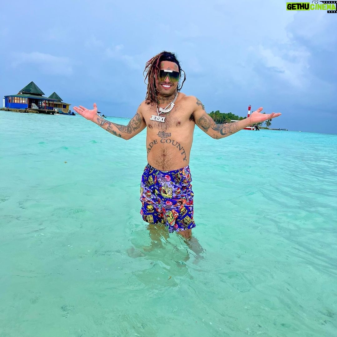 Lil Pump - 179.2K Likes - Life’s good 🏅🧸
