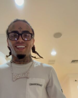 Lil Pump Instagram - How many tesla do i deserve tag #elonmusk ?