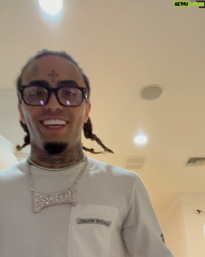 Lil Pump - 180.4K Likes - How many tesla do i deserve tag #elonmusk ?