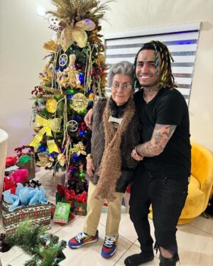 Lil Pump Instagram - Merry Christmas from me & grandma pump 

Rate her fit 1-10 ?