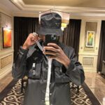 Lil Tjay Instagram - Long live Pop Smoke !!! Lemme get a WOOOOOOO🔊💫💫💫🖤🖤🖤🖤💨💨💨💨💨