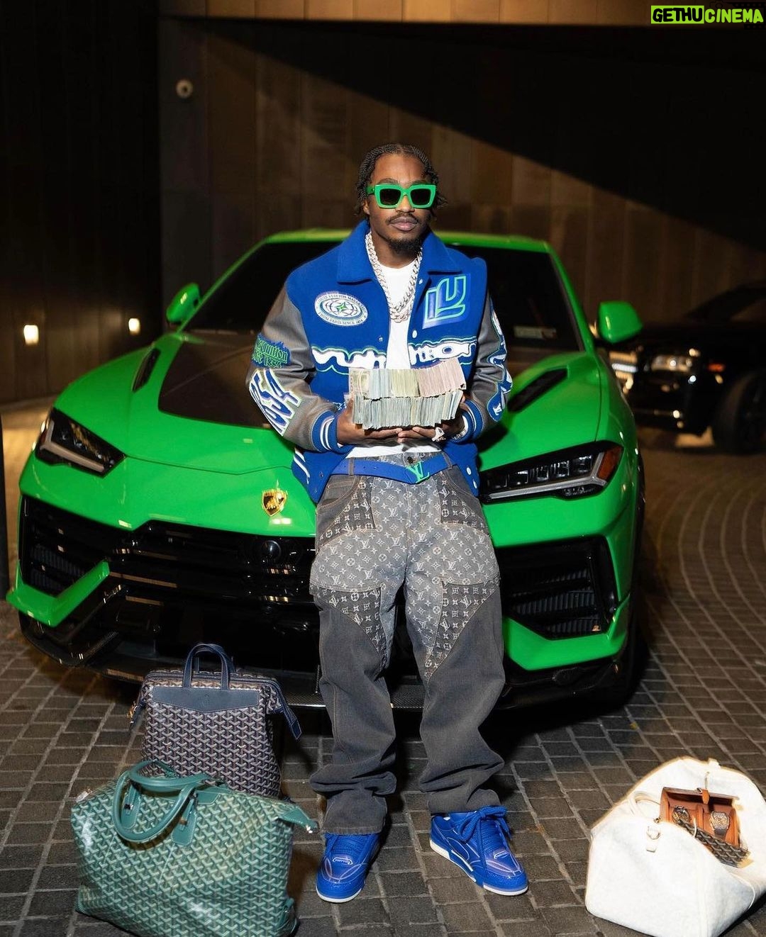Lil Tjay Instagram - Ya ni99as is bums !! 😂 2024 im popping $h!t again 🤷🏾♂️ lol but yea flyest on the gram we can’t even arguee this, It’d be stupid. #2023recap #trenchkid Drip Nation