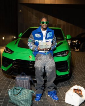 Lil Tjay Instagram - 700 hunnit in watches 700 in cash that’s 1.4 💰 We ain’t gon talk about the 20k for the drip that’s petty.. 💎🌍🥶 NEW MUSIC COMING SOON! 
#apskelly #5980rose #rm11 #rm30factory