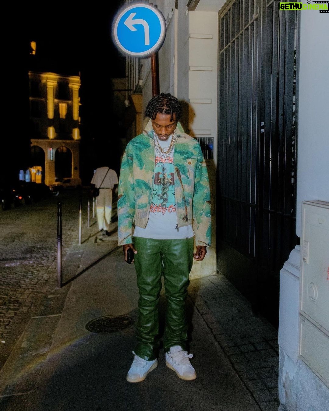 Lil Tjay Instagram - Fashion week NYC Iām ready šš½āļø
