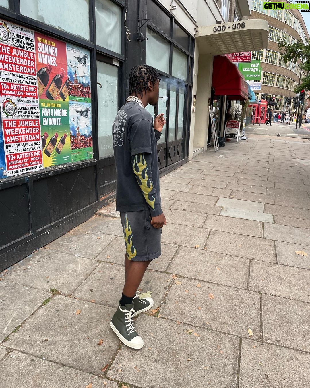 Lil Tjay Instagram - Steady calling my phone.. ☎️ London, United Kingdom