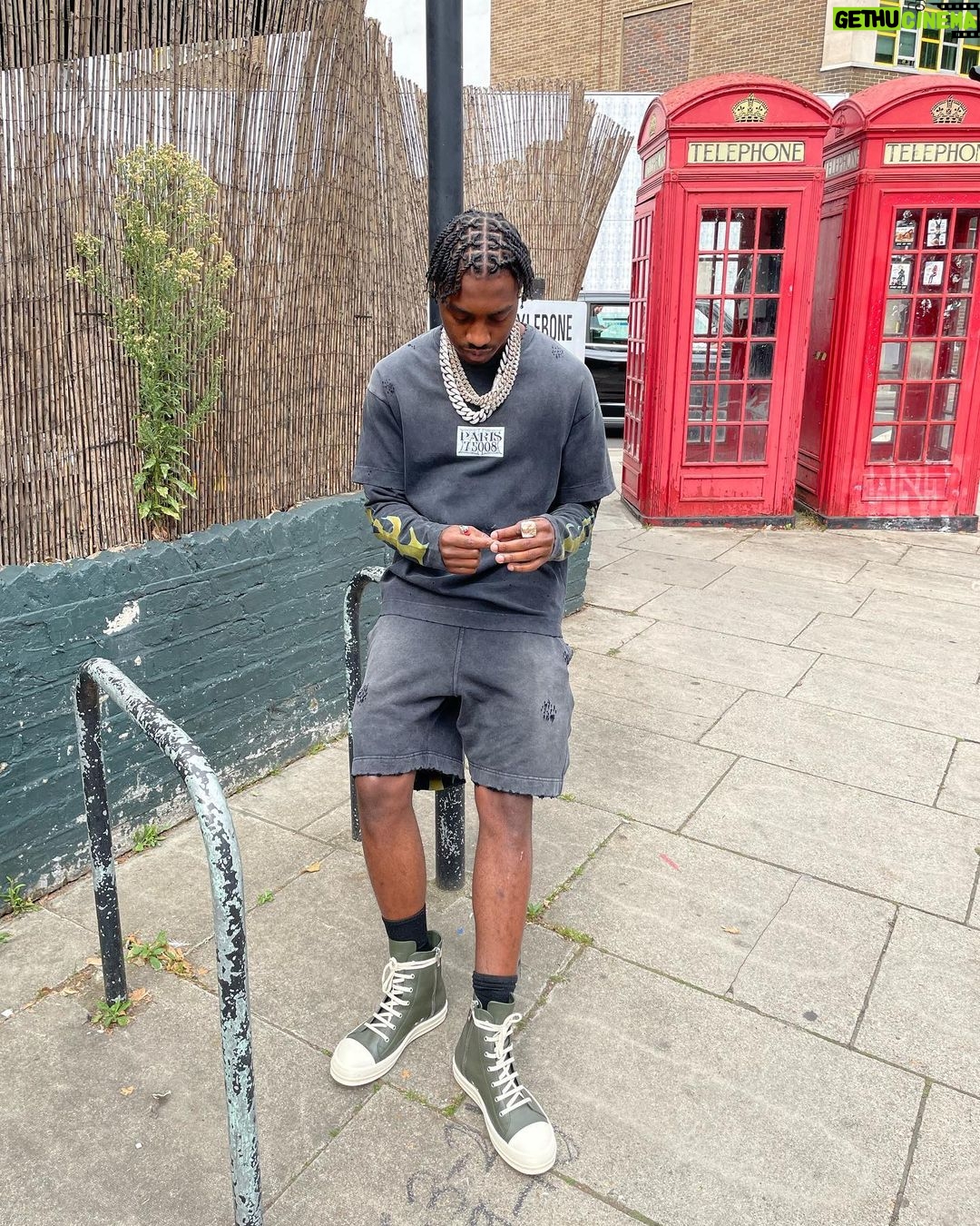 Lil Tjay Instagram - Steady calling my phone.. ☎️ London, United Kingdom