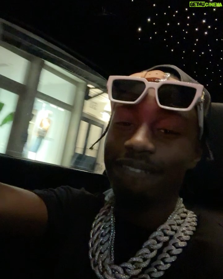 Lil Tjay Instagram - Riding round my city w 400 like I got no sense 🤭🙈 #stillstrivingforbetter #222outnow GOD'S CHILD
