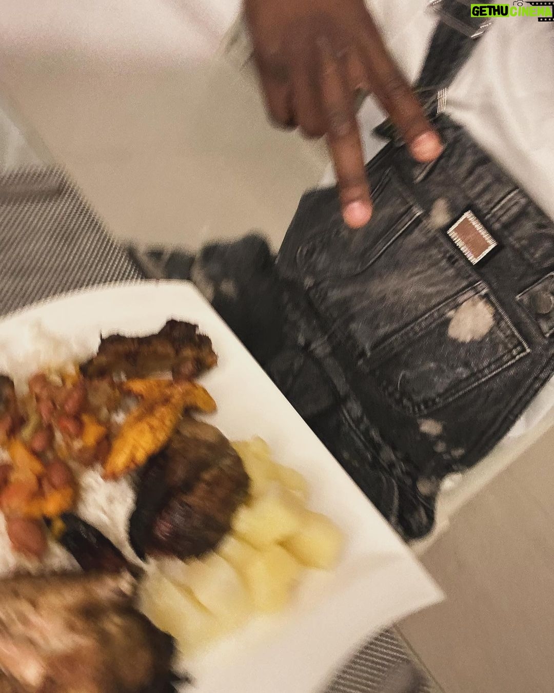 Lil Tjay Instagram - Took a day off work to come nd smoke up w my Savage, R.I.P Smelly this never gonna stop…🕊️❤️ #smellydrive Santo Domingo, Dominican Republic
