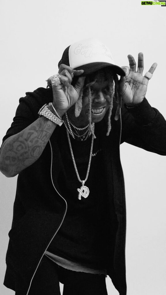 Lil Wayne Instagram - I don’t make mistakes, I just make my case