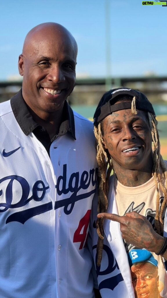 Lil Wayne Instagram - Had a fkn awesome time yesterday!! 🤙🏾🤙🏾 Jackie Robinson’s Estate partnered with Bumpboxx to host a celebrity softball game to honor the 75th Anniversary of Jackie Robinson breaking the color barrier on July 17th ⚾️