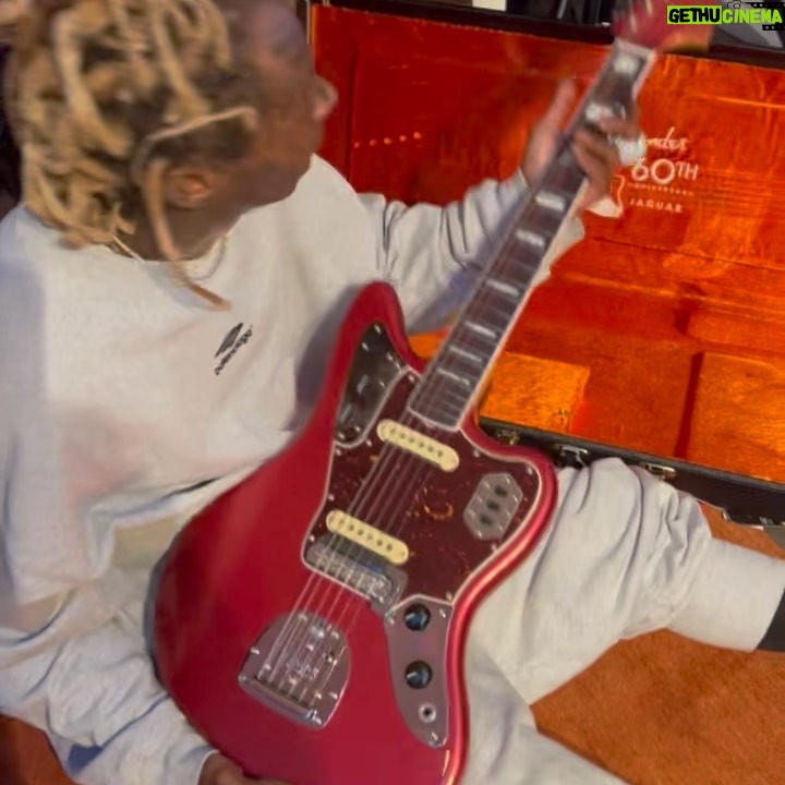 Lil Wayne - 307.9K Likes - Happy 60th anniversary!!!!
Fender Jag!!!!