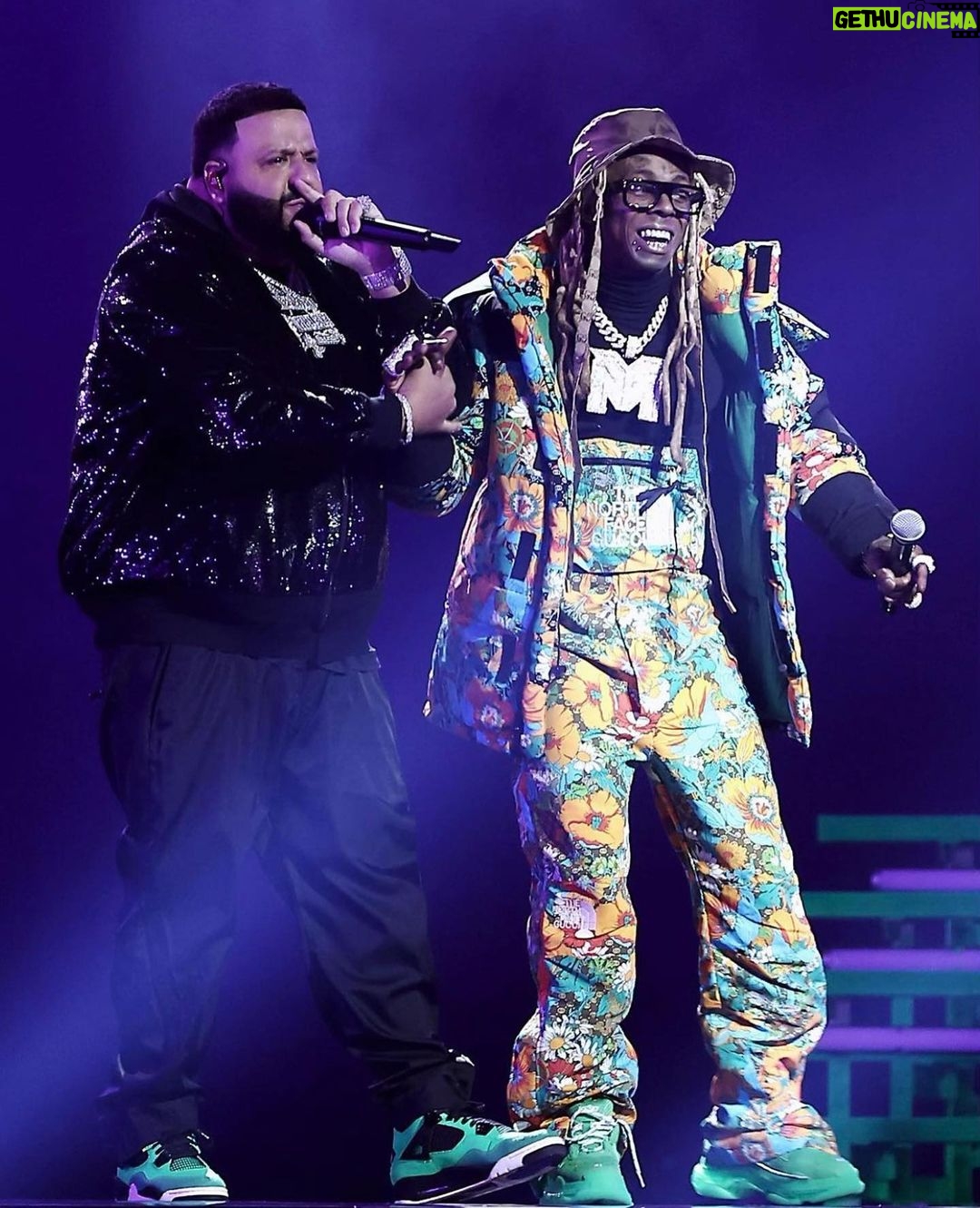 Lil Wayne - 291.6K Likes - Much luv to @djkhaled and the @nba 🤙🏾
#AnotherOne (Khaled voice) #nbaallstar