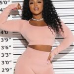 Lil Wayne Instagram - Congratulations to my baby girl @itsreginaecarter on her new fitness clothing line @WhyIFITIN! Out now 💪🏾 I work out in my office, guess I'm fit for business 🤙🏾
