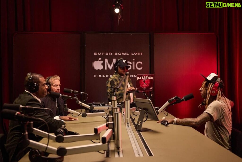 Lil Wayne Instagram - LIVE in Vegas! Chopped it up with @DeionSanders and @skipbayless about the #AppleMusicHalftime Show, Super Bowl winner predictions, and more. Listen now on @applemusic. 🔗 in stories