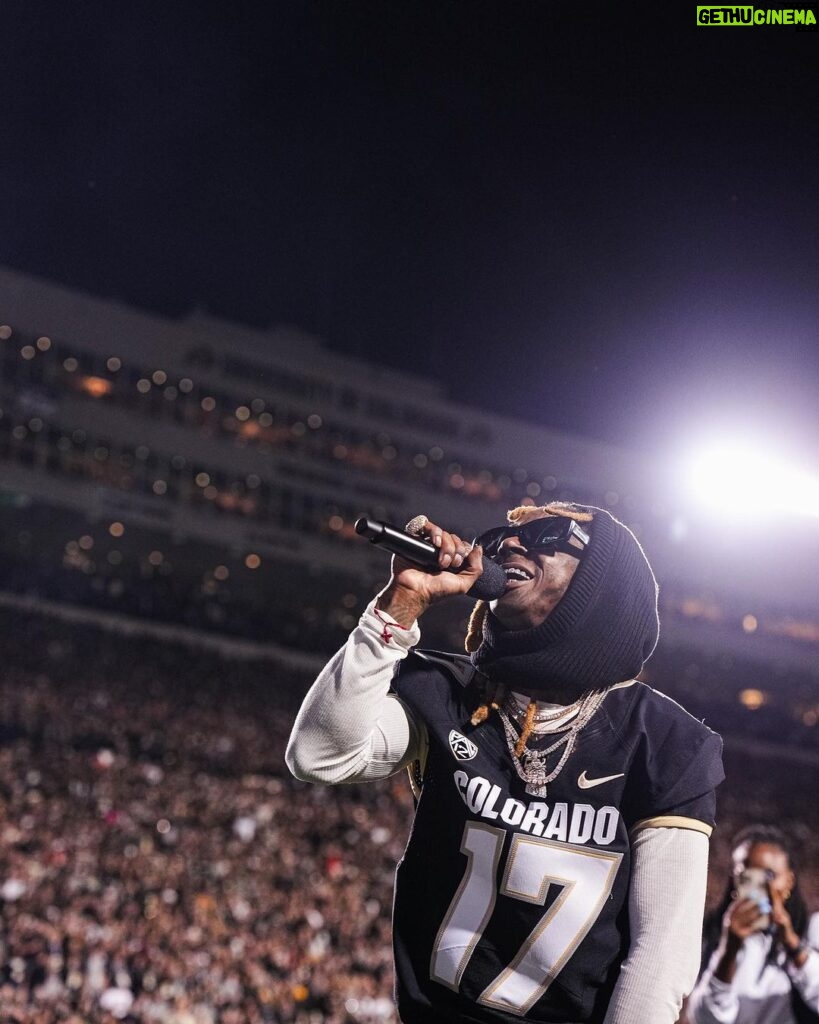 Lil Wayne Instagram - @liltunechi opening up the Rocky Mountain Showdown ⛰️ What a time to be a Buff. Folsom Field