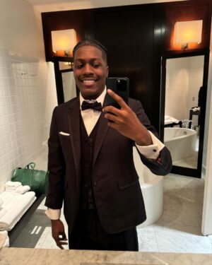 Lil Yachty Instagram - 2 things i never had to worry bout, my fit & my skin..