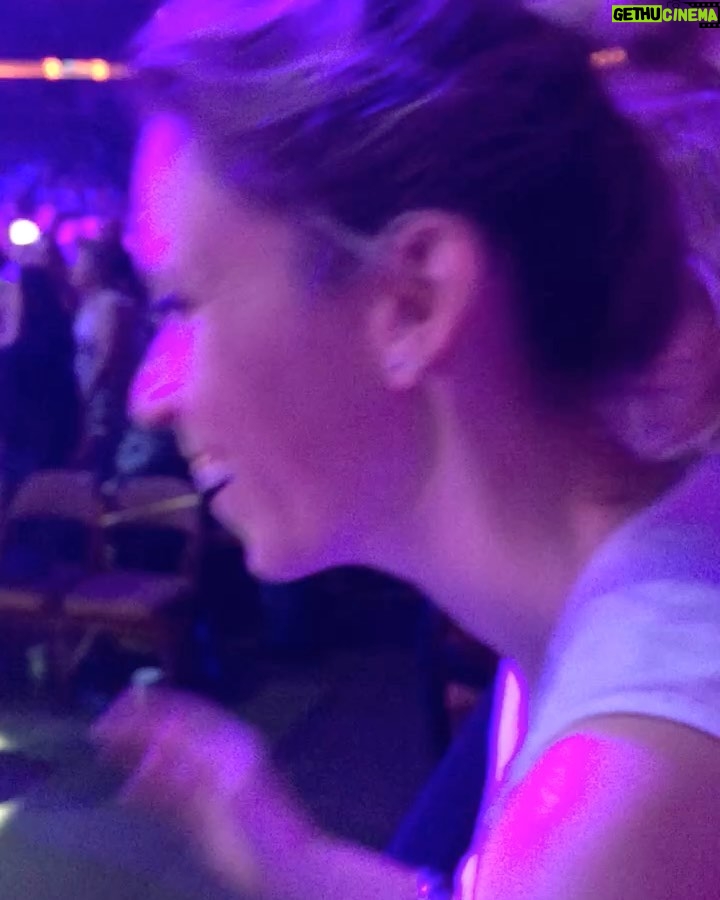 Lili Simmons Instagram - This one is a big one… HAPPY FUCKING 40th or as @ivanamilicevic says 30-10th BIRTHDAY to @millionsofkates !!! I’ve known you since I was 15 and you were 26!!!!! The best manager in the world hands down, my sister, my best friend, my birthday twin. We’ve been through it all and I’d never take back a second. I love you sooo much. Thank you for being in my life and thank you @randee_kaye for bringing her into this world. 7•23 for life babyyyyy!!!! ❤️❤️❤️