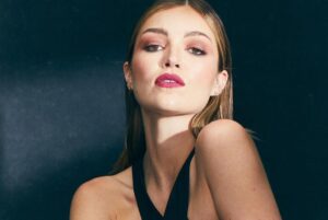 Lili Simmons Instagram - @mooganphoto 📸 @alixjm 💄 @e_mendez 💇‍♀️ dream team💃