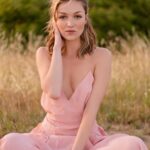 Lili Simmons Instagram – 🌸 

📸 @owenkolas 
💇🏼‍♀️ @rena.calhoun 
💄 @lorencanbymakeup